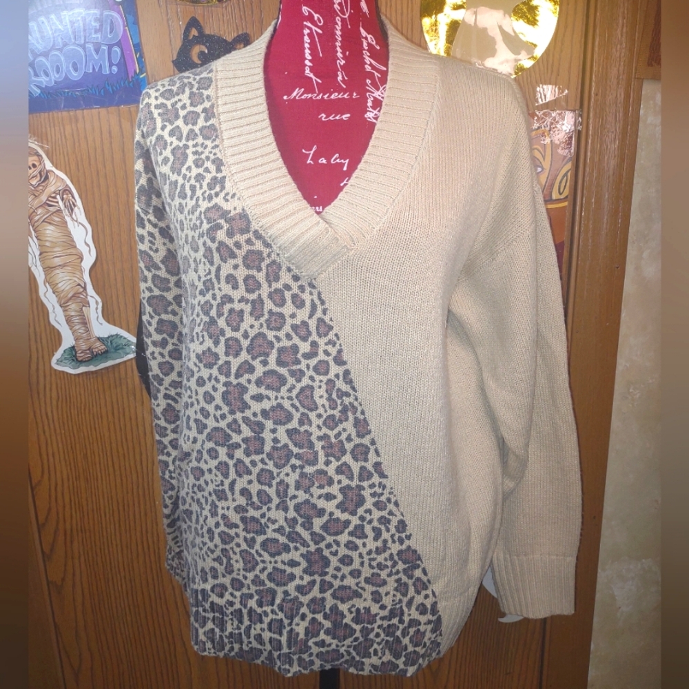 Med Sheilay sweater